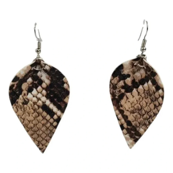 Snakeskin Print Faux Leather Dangle Chic Lightweight Earrings  1br4 - Picture 1 of 6